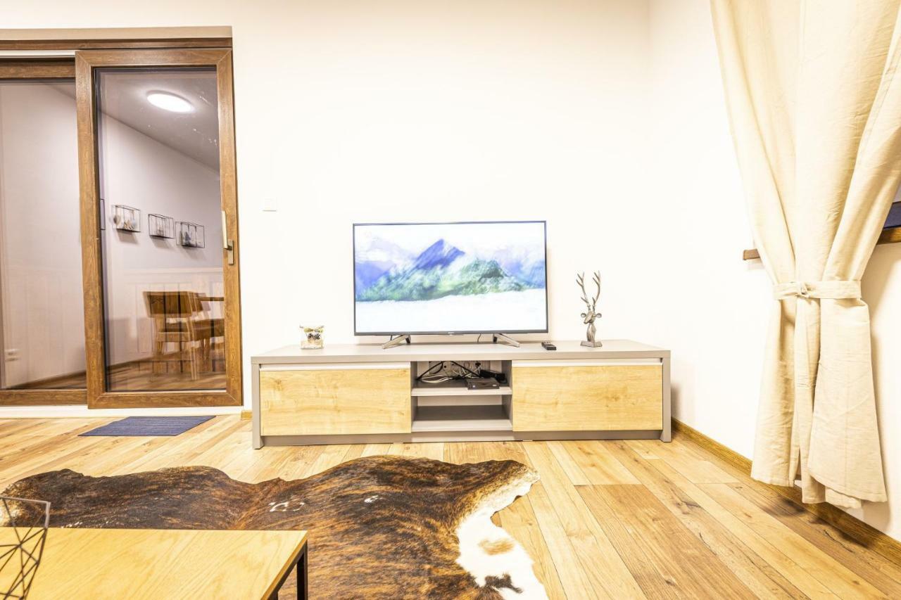 Apartmanovy Dom Poludnica - Chopok Juh タレ エクステリア 写真
