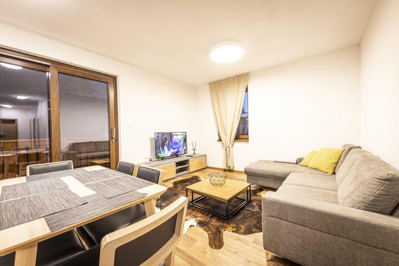 Apartmanovy Dom Poludnica - Chopok Juh タレ エクステリア 写真