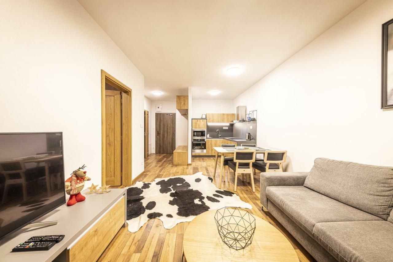 Apartmanovy Dom Poludnica - Chopok Juh タレ エクステリア 写真