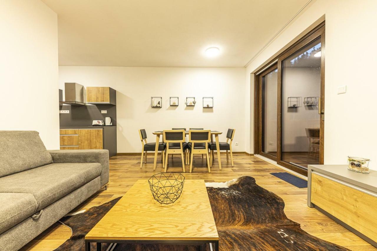 Apartmanovy Dom Poludnica - Chopok Juh タレ エクステリア 写真