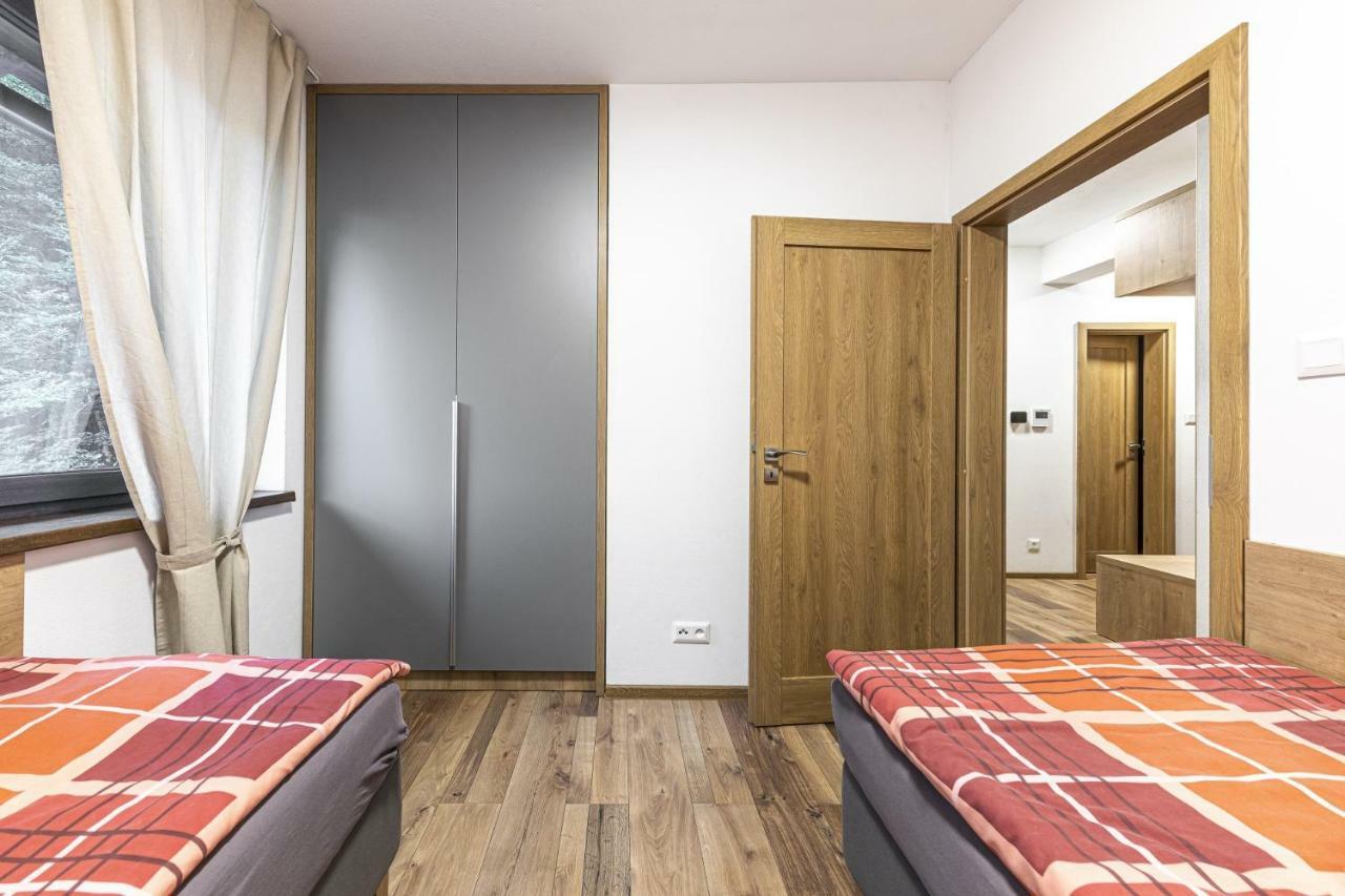 Apartmanovy Dom Poludnica - Chopok Juh タレ エクステリア 写真