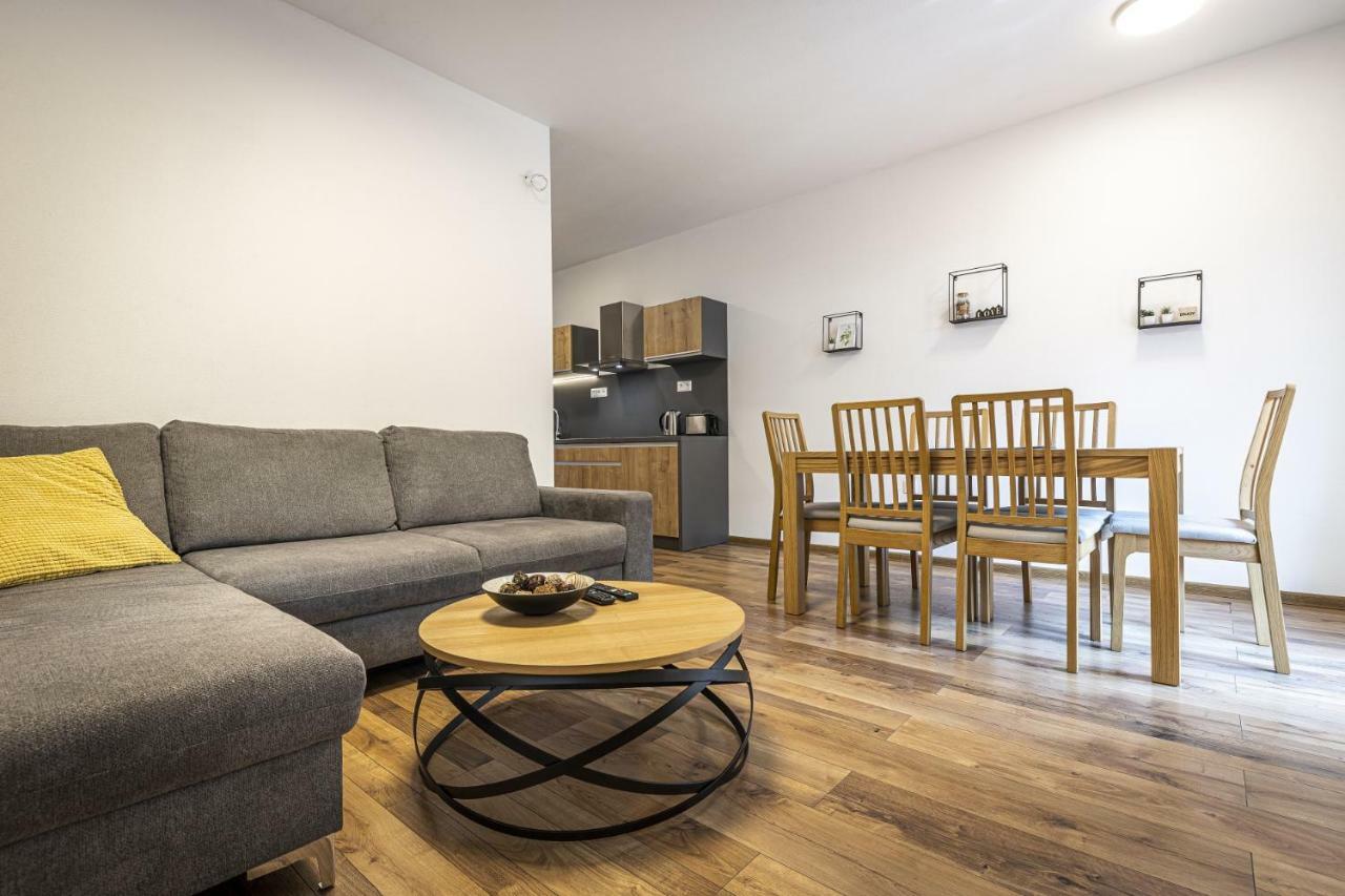 Apartmanovy Dom Poludnica - Chopok Juh タレ エクステリア 写真